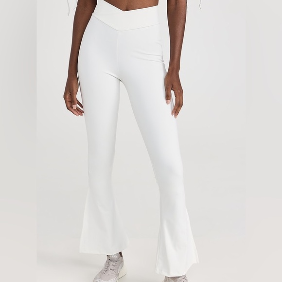 White cross cross legging with bottom slits - Picture 3 of 7